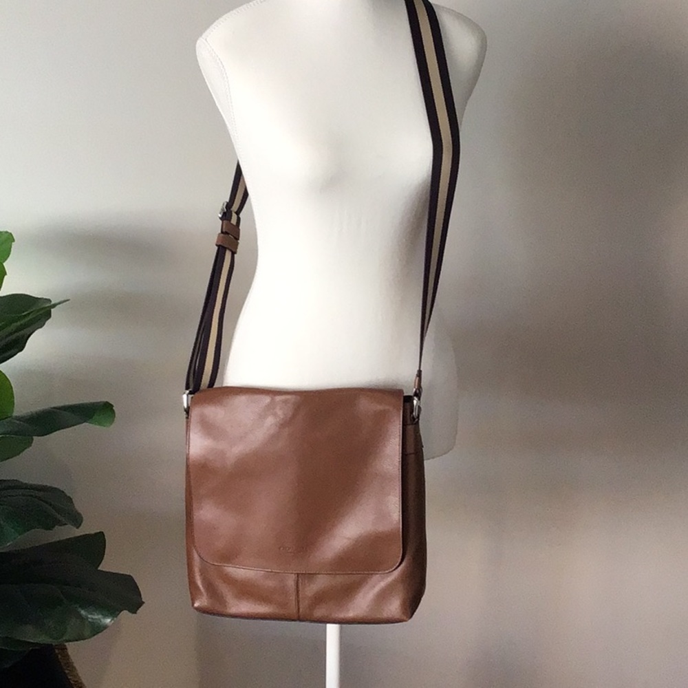 Coach Men's Charles Brown leather messenger crossbody bag with colorblock strap - Picture 14 of 16